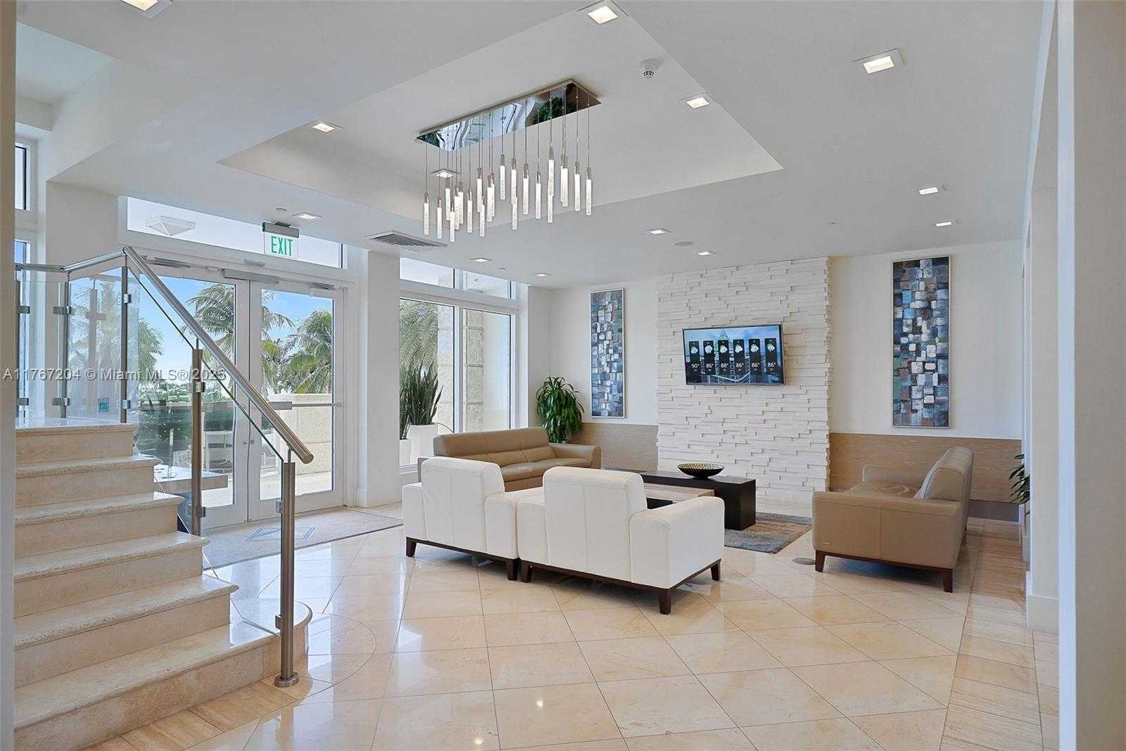 Small Image of 4779 COLLINS AVE #804, Miami Beach Number 31