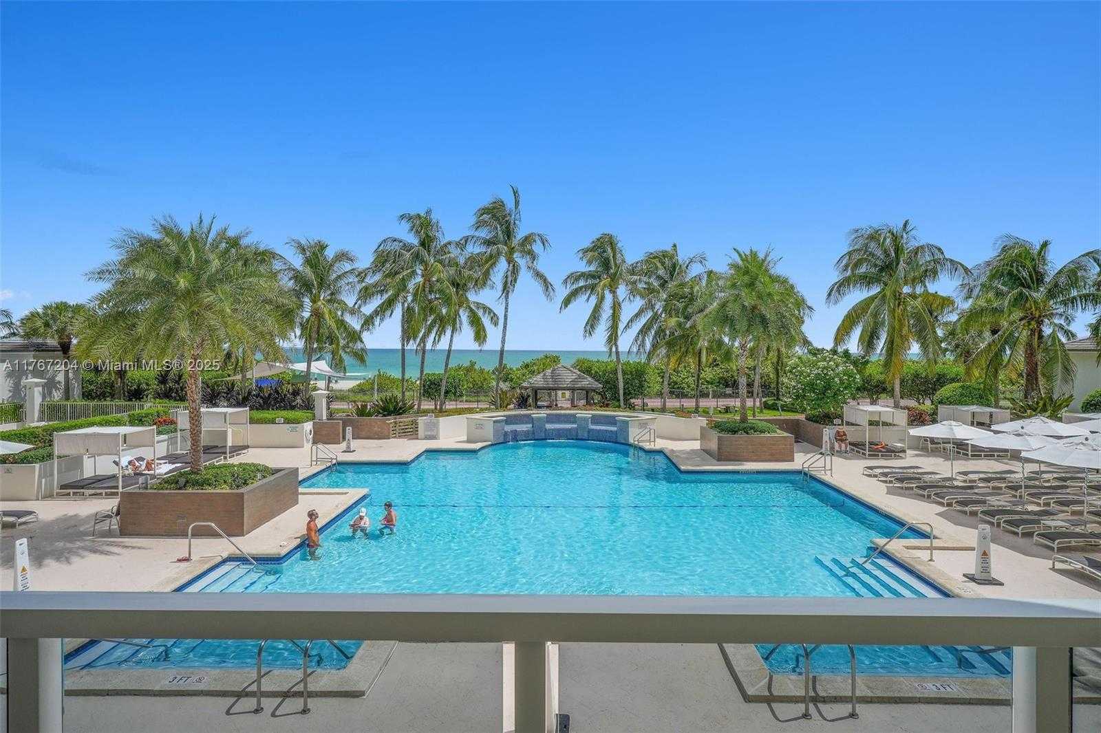 Small Image of 4779 COLLINS AVE #804, Miami Beach Number 37