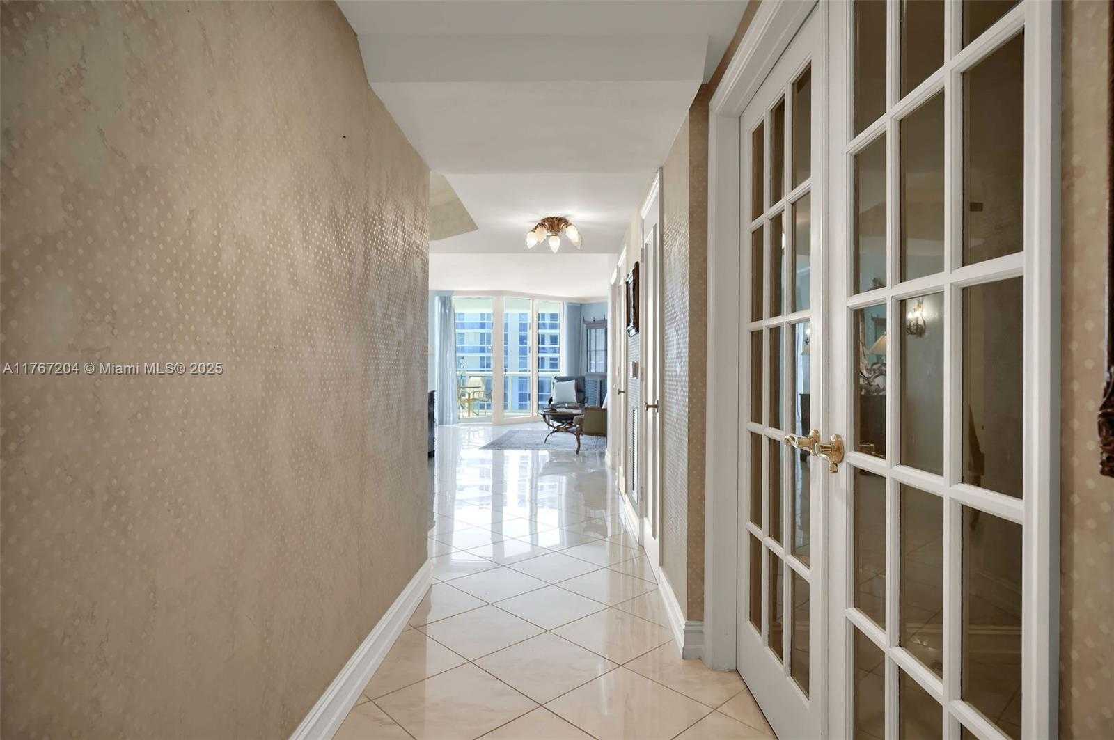 Small Image of 4779 COLLINS AVE #804, Miami Beach Number 6