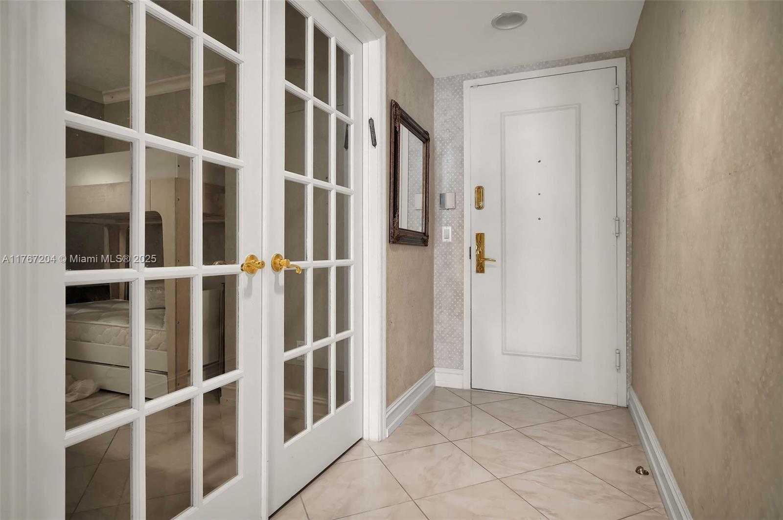 Small Image of 4779 COLLINS AVE #804, Miami Beach Number 7