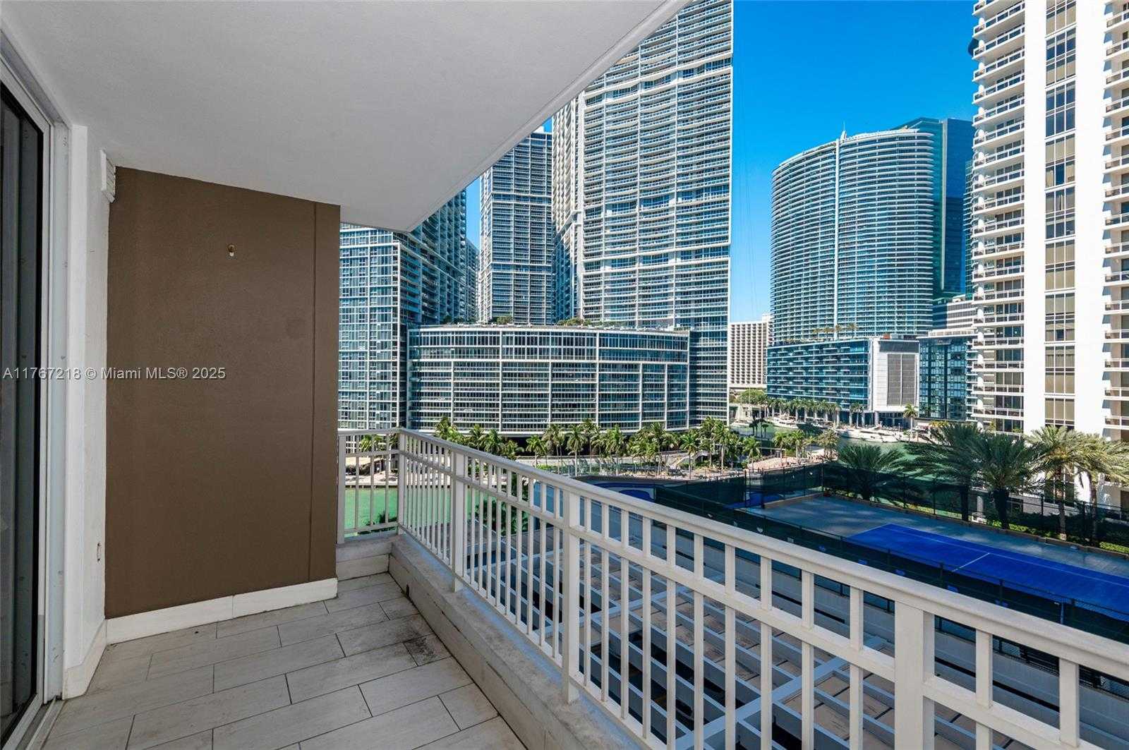 Small Image of 801 BRICKELL KEY BLVD #908, Miami Number 10