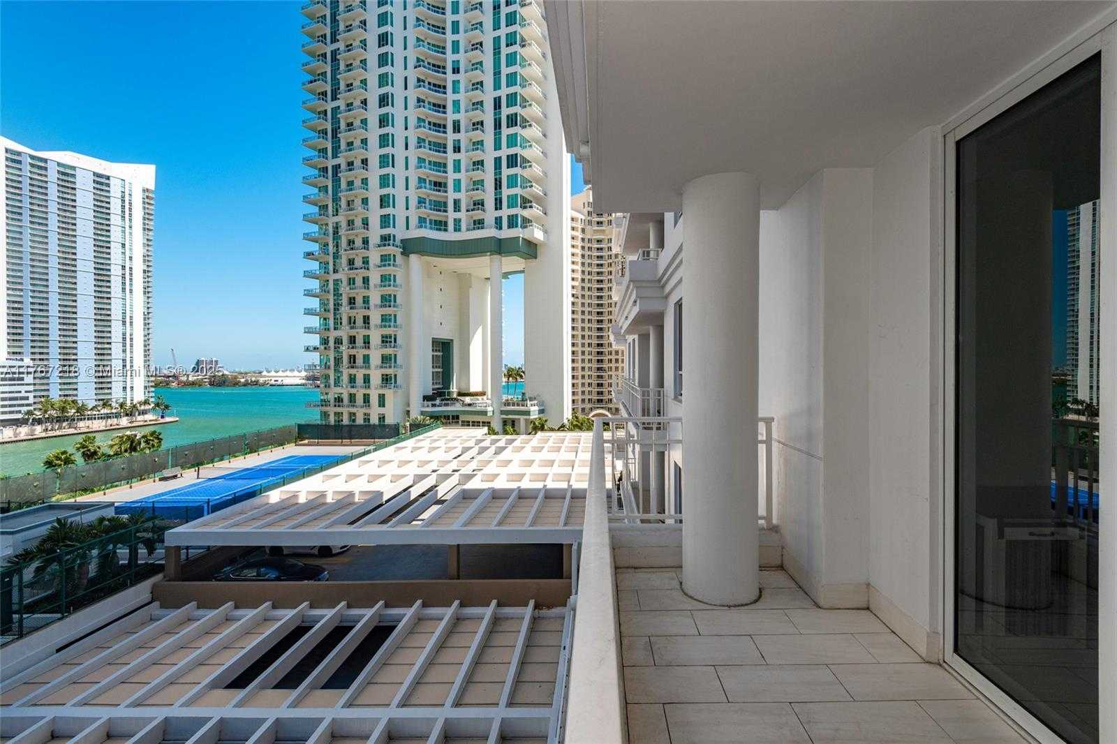 Small Image of 801 BRICKELL KEY BLVD #908, Miami Number 11