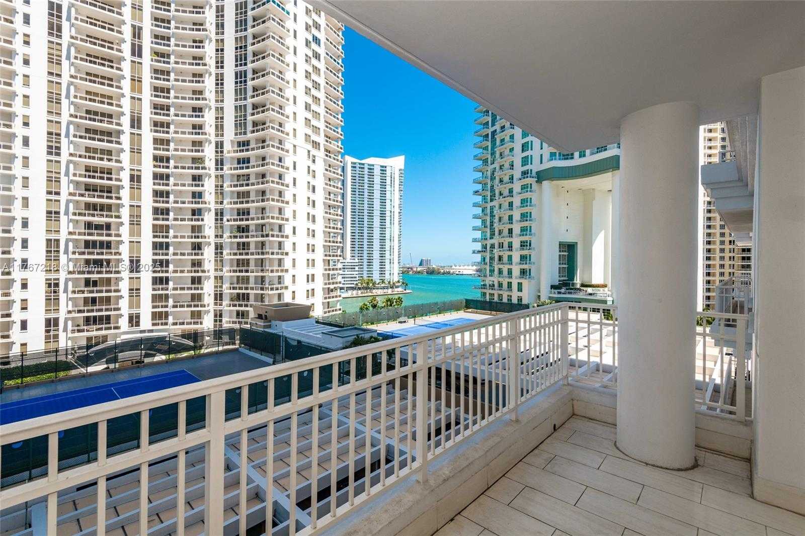Small Image of 801 BRICKELL KEY BLVD #908, Miami Number 12