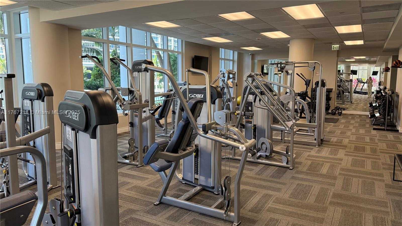 Small Image of 801 BRICKELL KEY BLVD #908, Miami Number 23