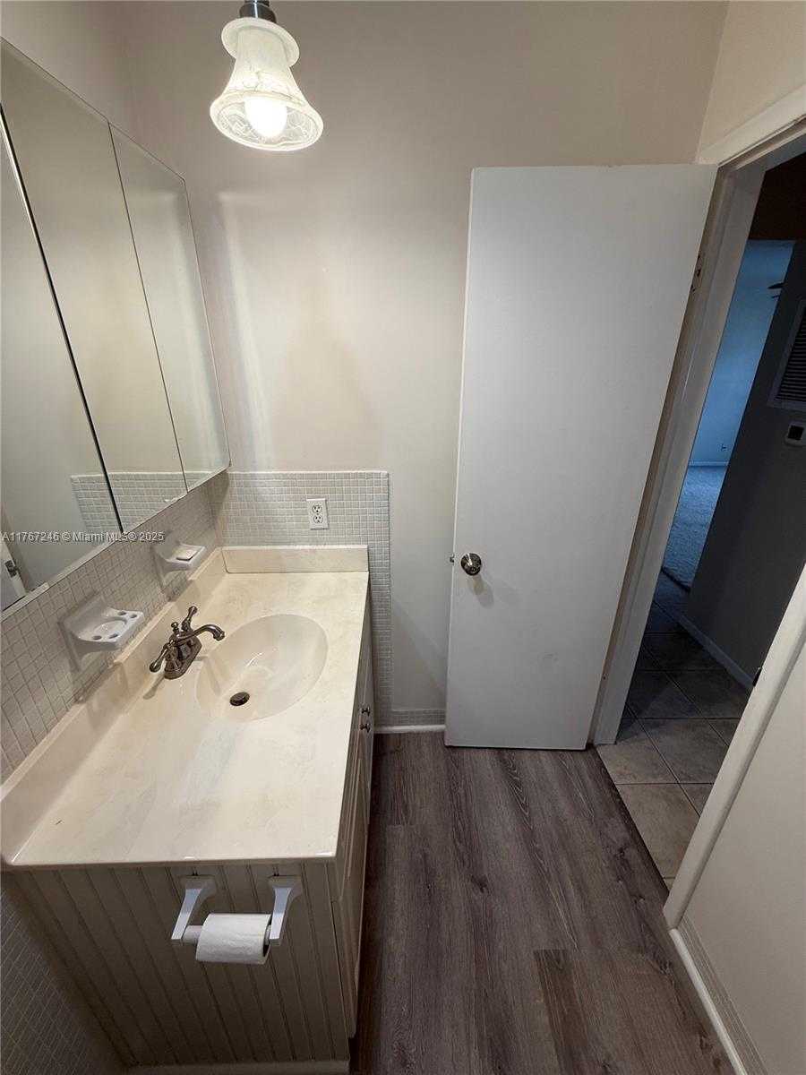 Small Image of 1801 NORTH EAST 62ND ST #130, Fort Lauderdale Number 20