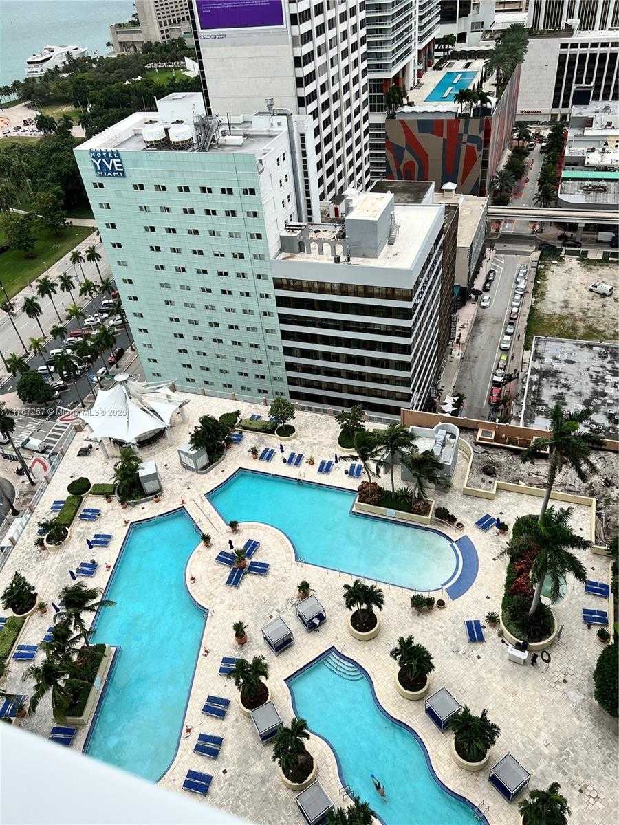 Small Image of 244 BISCAYNE BLVD #2609, Miami Number 19