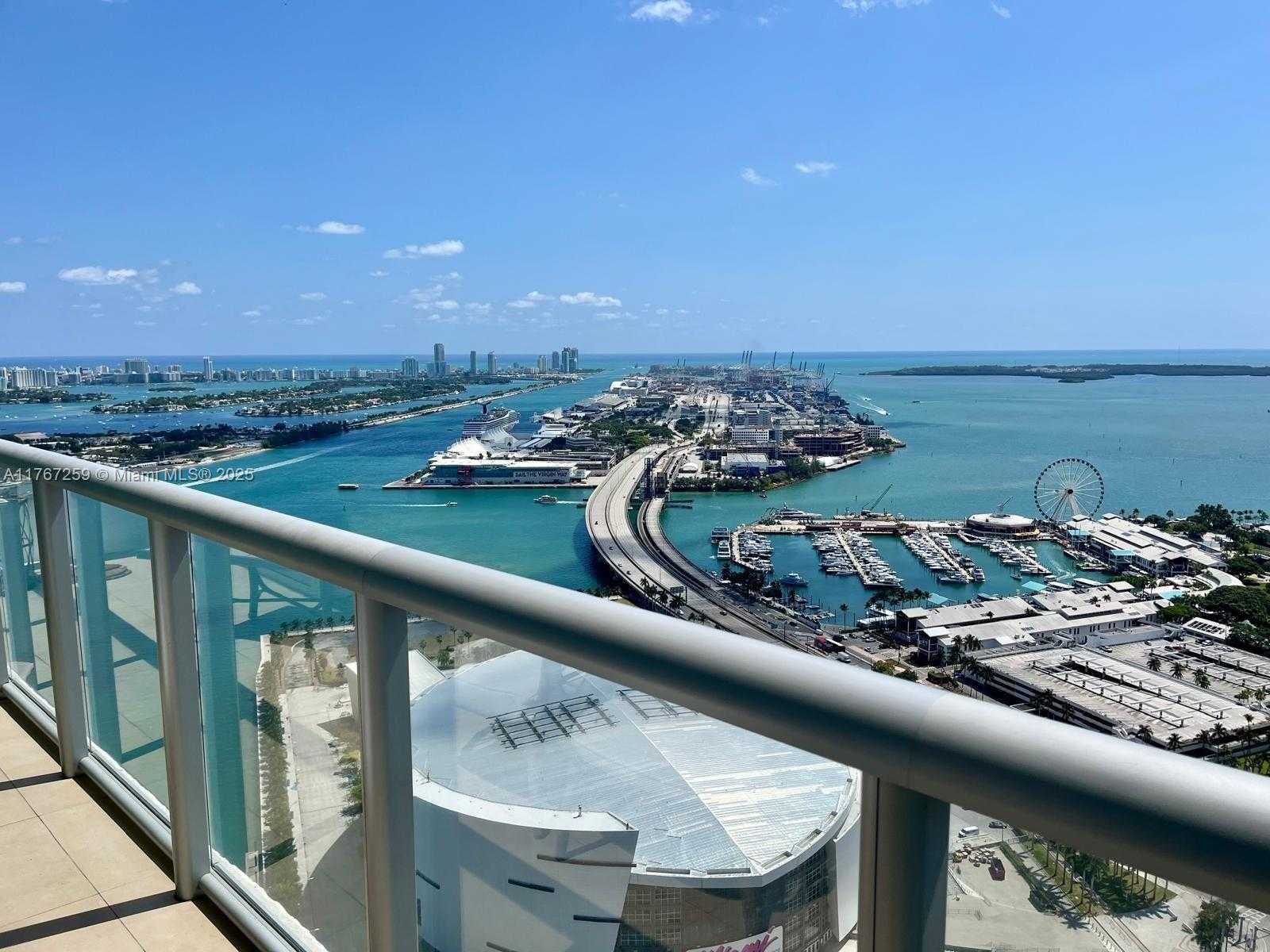 Small Image of 888 BISCAYNE BLVD #4306, Miami Number 11
