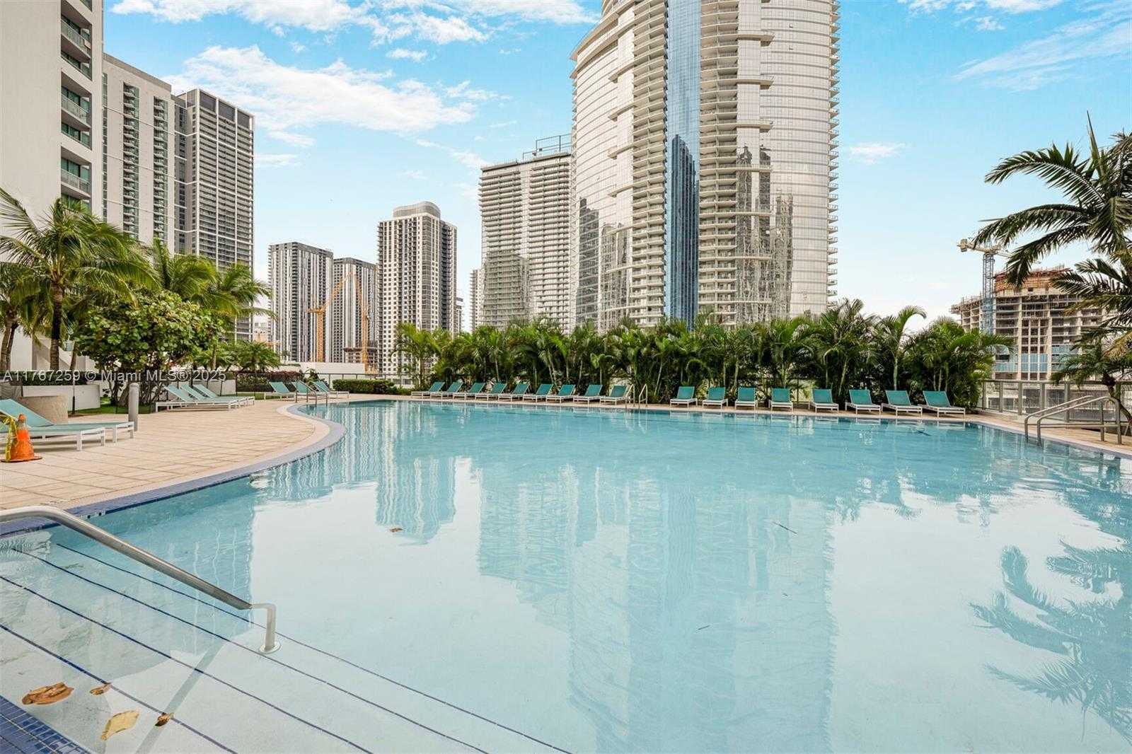 Small Image of 888 BISCAYNE BLVD #4306, Miami Number 13