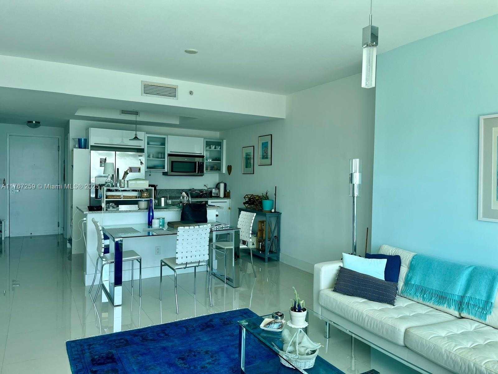 Small Image of 888 BISCAYNE BLVD #4306, Miami Number 19
