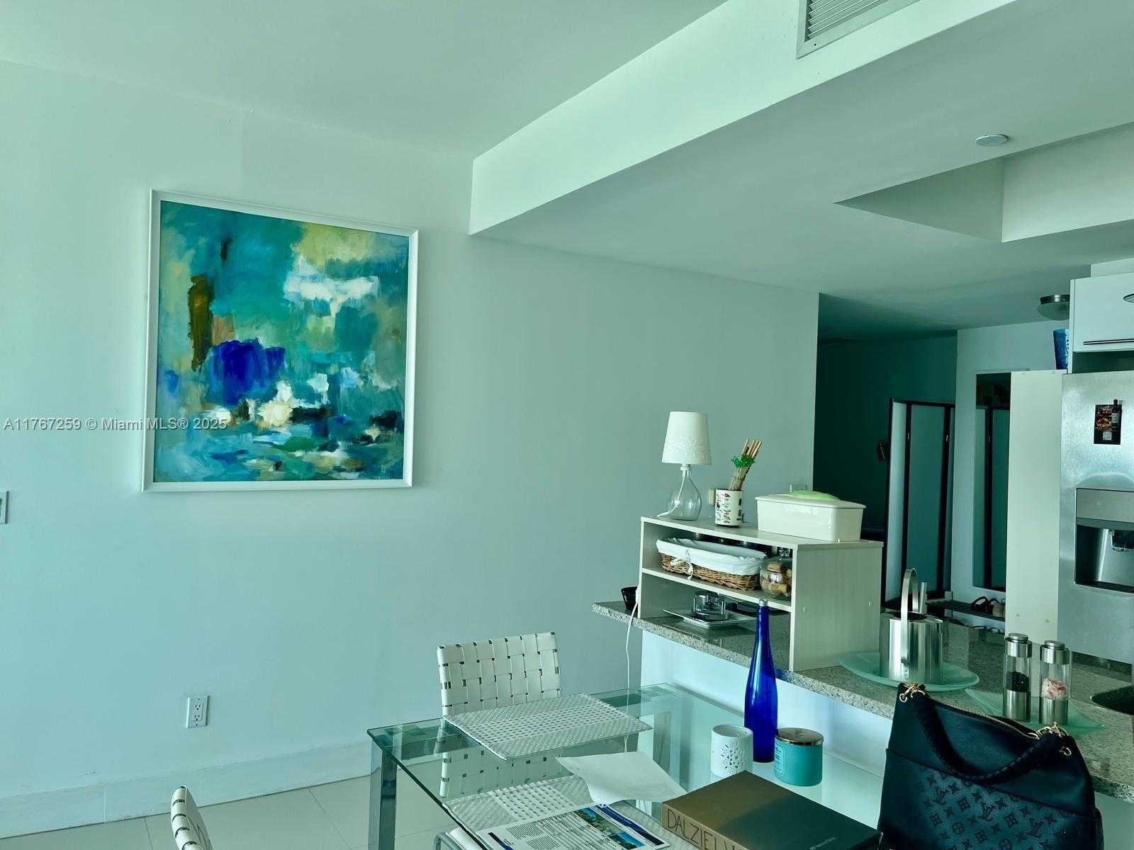 Small Image of 888 BISCAYNE BLVD #4306, Miami Number 25