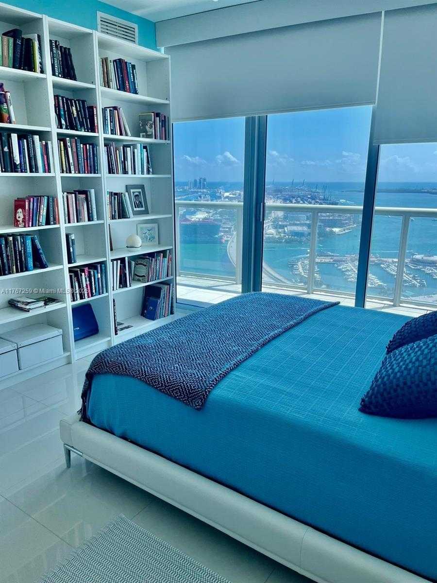Small Image of 888 BISCAYNE BLVD #4306, Miami Number 28