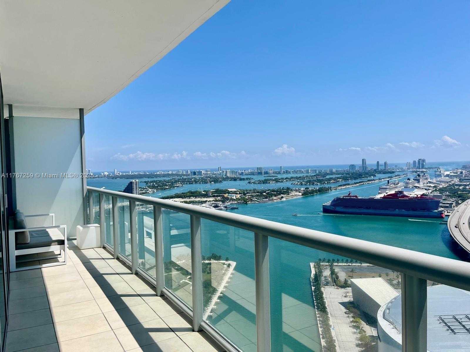 Small Image of 888 BISCAYNE BLVD #4306, Miami Number 49