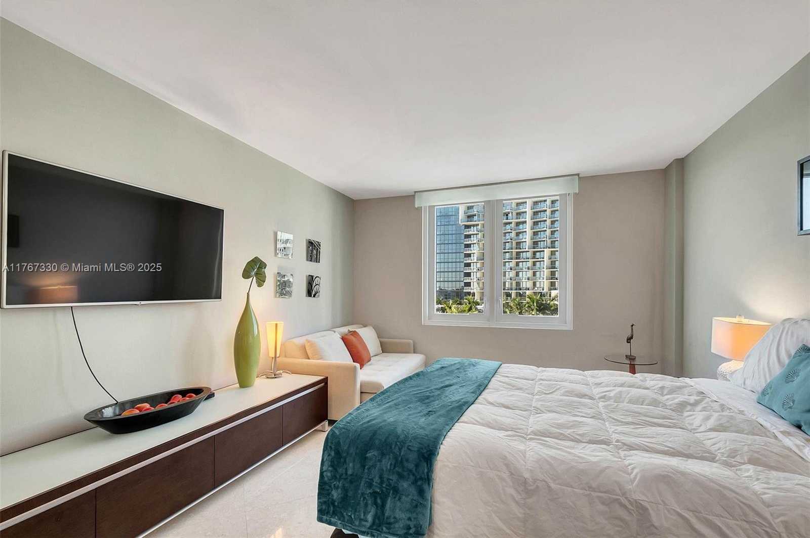 Small Image of 2301 COLLINS AVE #408, Miami Beach Number 11