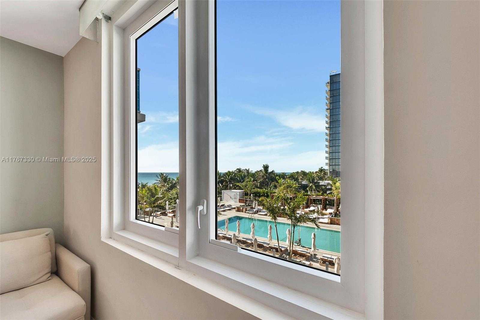 Small Image of 2301 COLLINS AVE #408, Miami Beach Number 15
