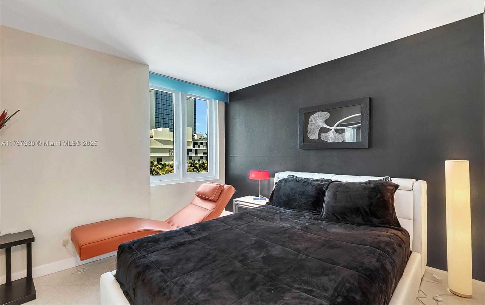 Small Image of 2301 COLLINS AVE #408, Miami Beach Number 20