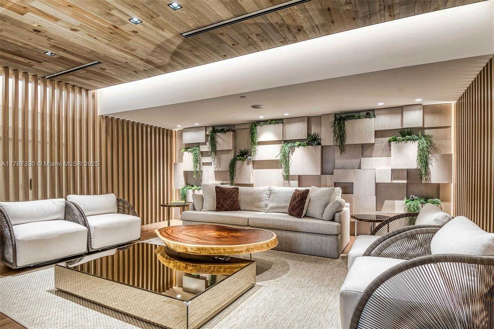 Small Image of 2301 COLLINS AVE #408, Miami Beach Number 31