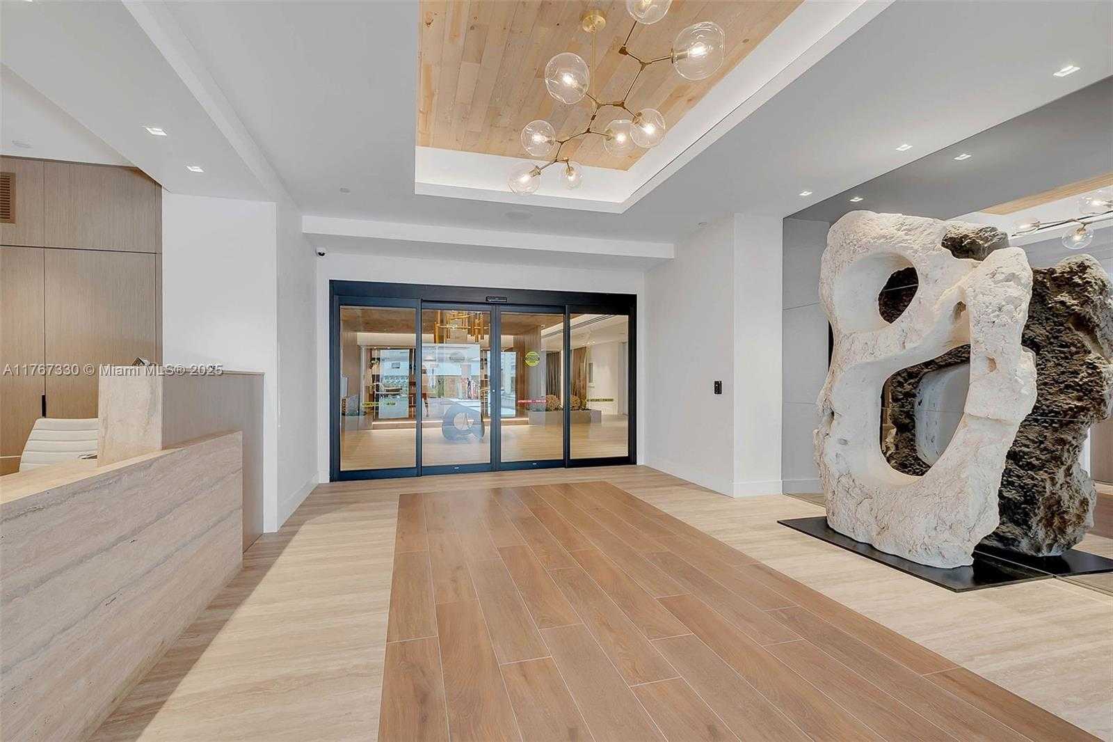 Small Image of 2301 COLLINS AVE #408, Miami Beach Number 33