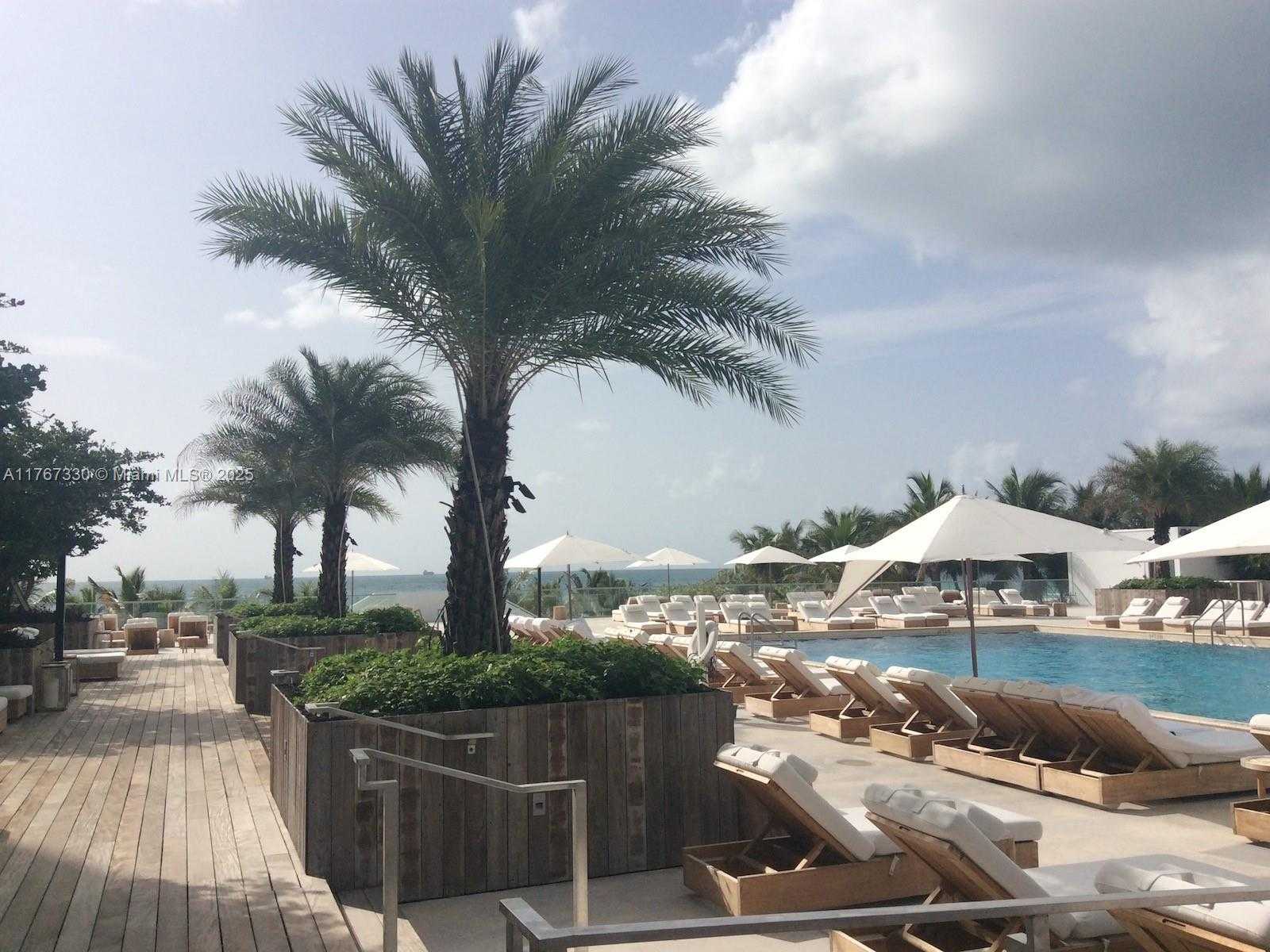 Small Image of 2301 COLLINS AVE #408, Miami Beach Number 49