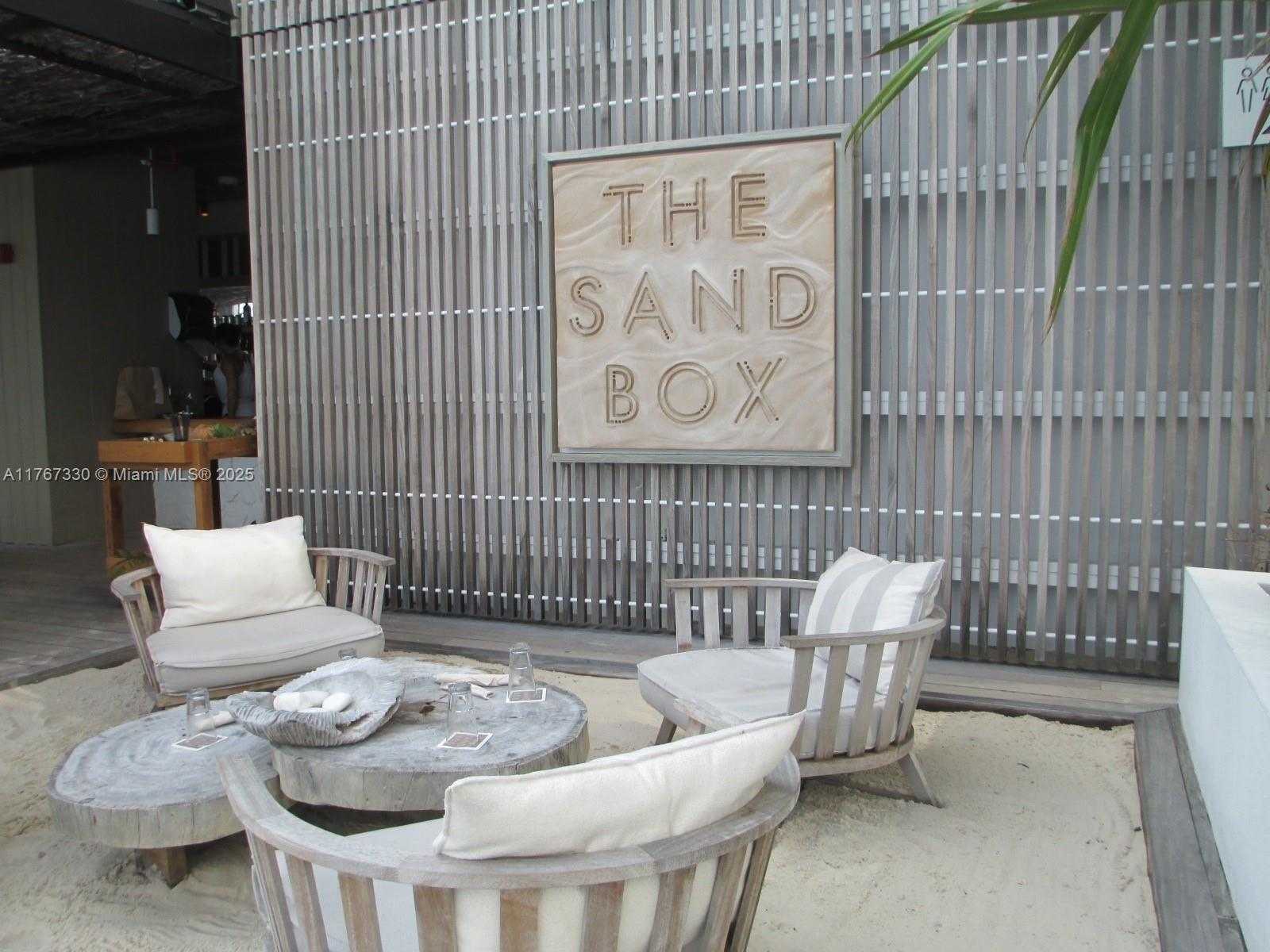 Small Image of 2301 COLLINS AVE #408, Miami Beach Number 50
