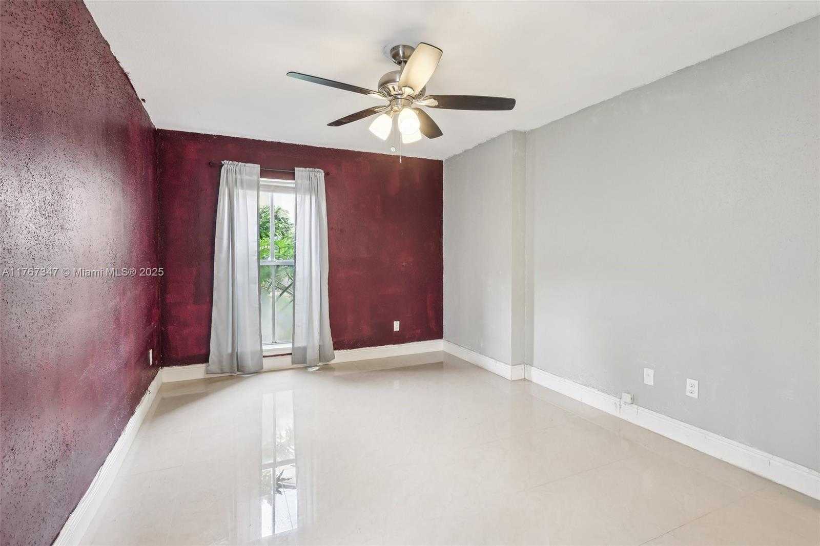 Small Image of 733 RIVERSIDE DR #1217, Coral Springs Number 14