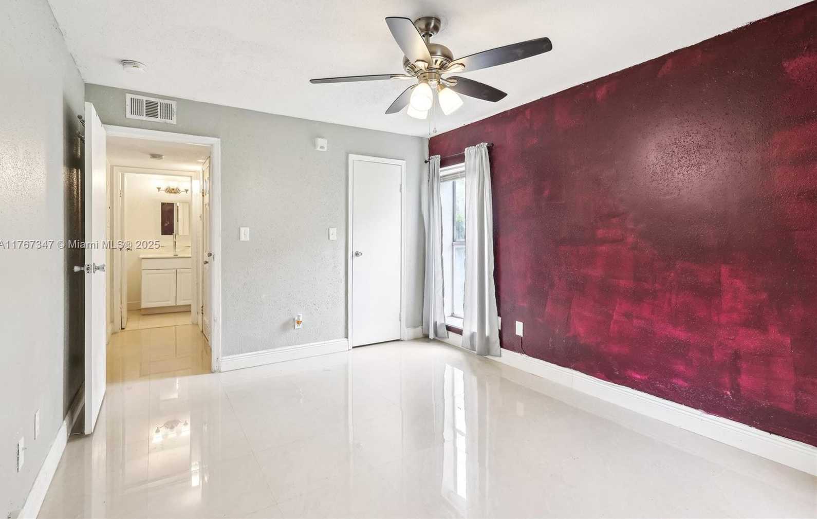 Small Image of 733 RIVERSIDE DR #1217, Coral Springs Number 17