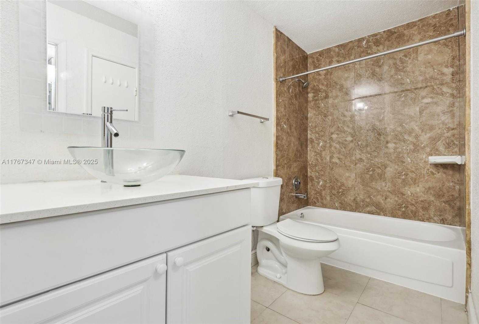 Small Image of 733 RIVERSIDE DR #1217, Coral Springs Number 18