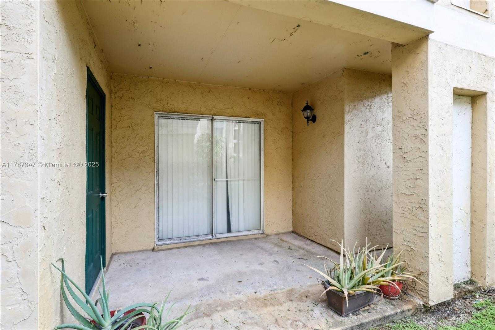 Small Image of 733 RIVERSIDE DR #1217, Coral Springs Number 21