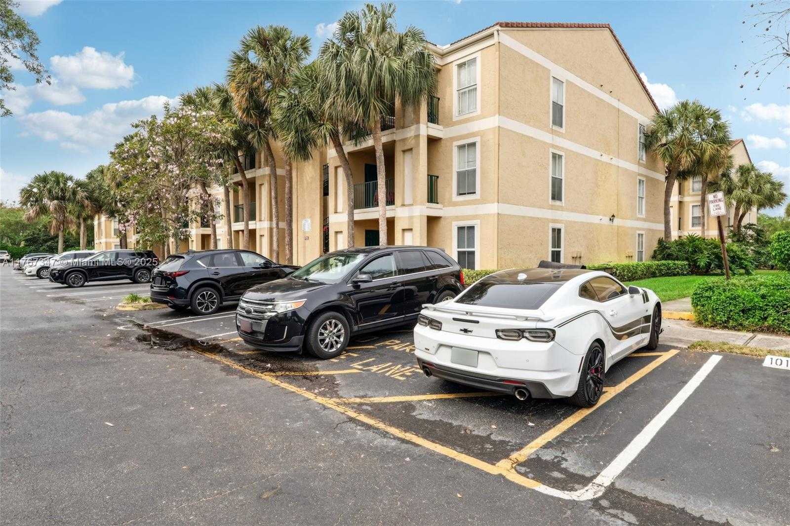 Small Image of 733 RIVERSIDE DR #1217, Coral Springs Number 29