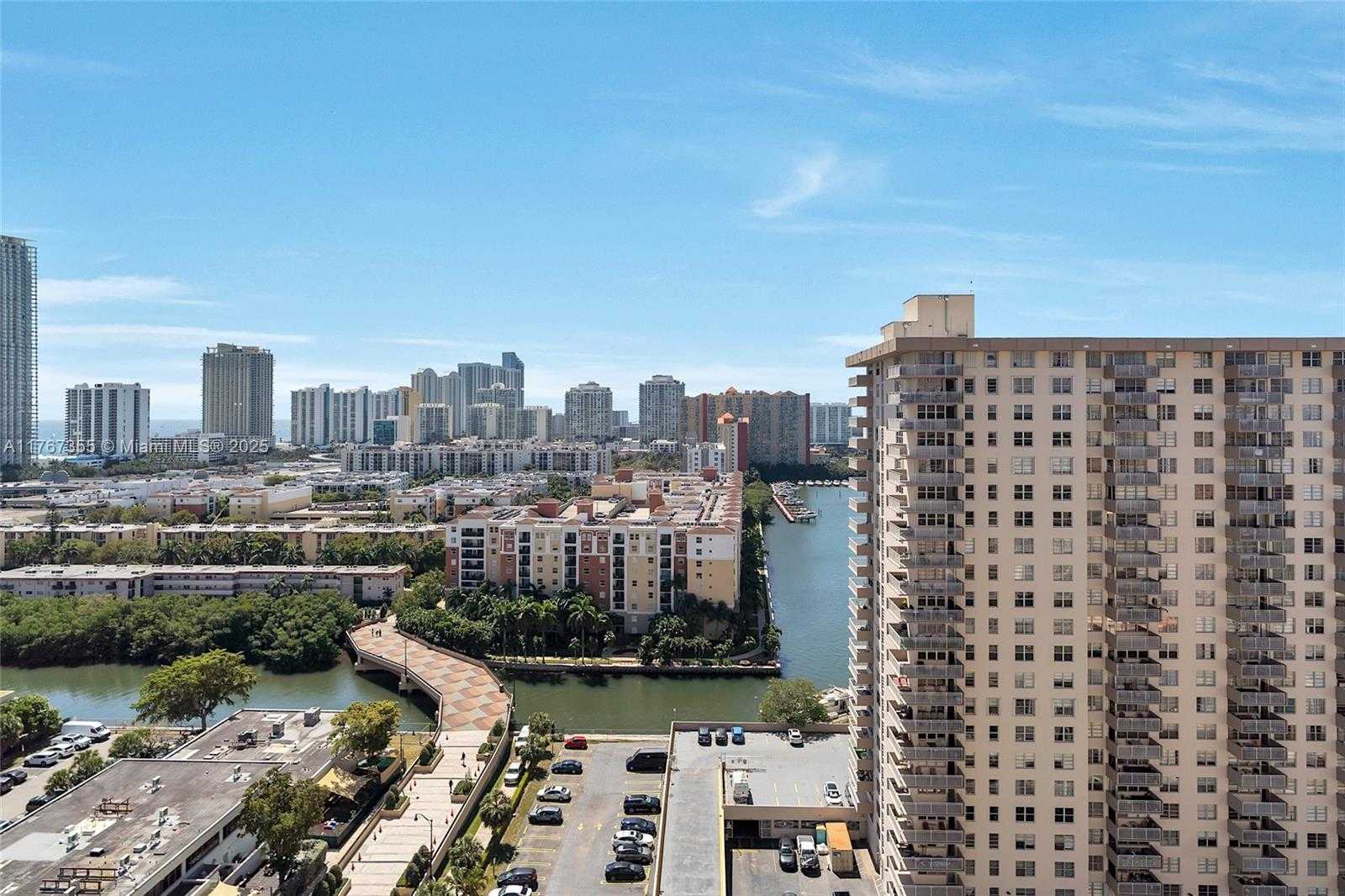 Small Image of 251 174TH ST #2115, Sunny Isles Beach Number 24