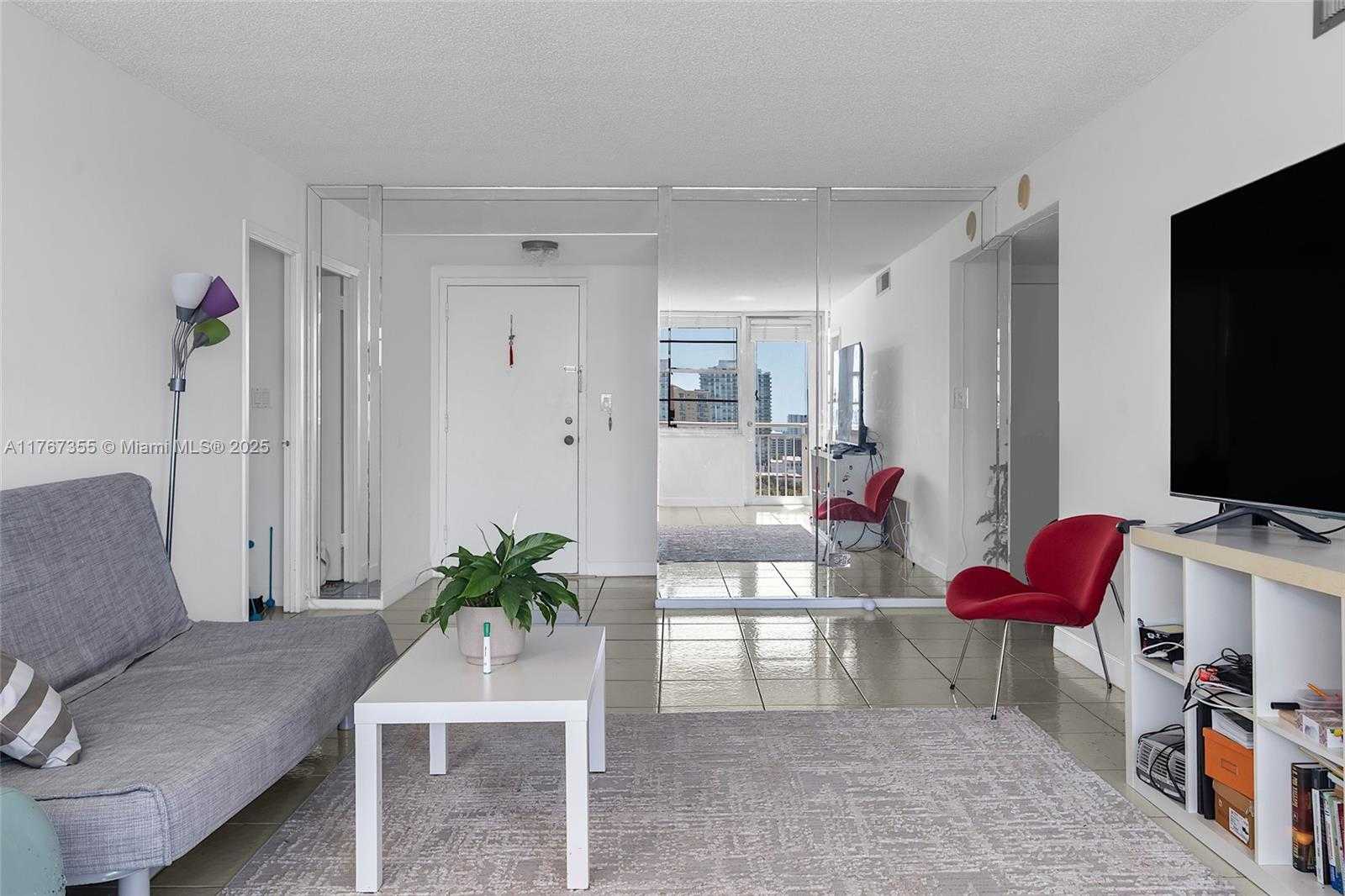 Small Image of 251 174TH ST #2115, Sunny Isles Beach Number 6