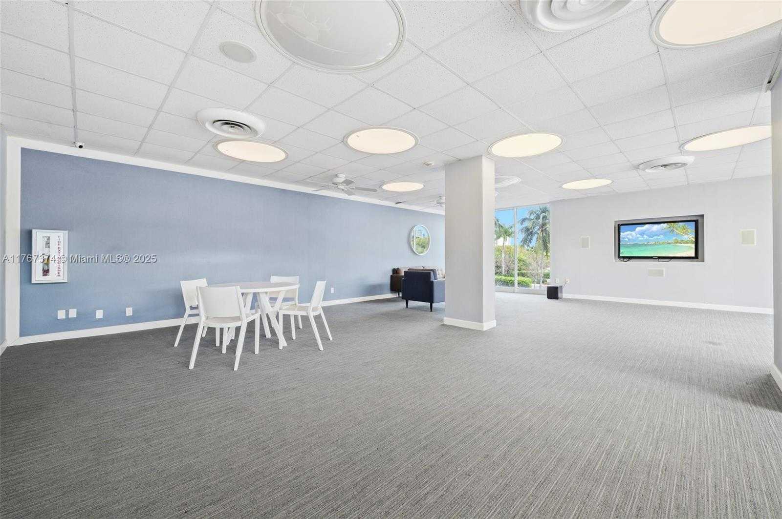 Small Image of 3375 NORTH COUNTRY CLUB DR #608, Aventura Number 24