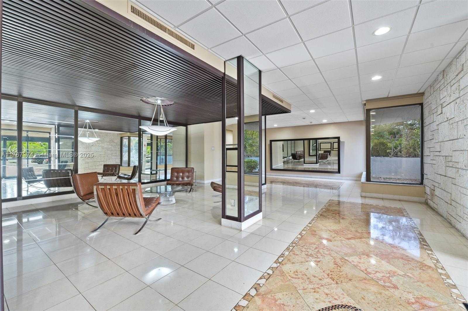 Small Image of 3375 NORTH COUNTRY CLUB DR #608, Aventura Number 26