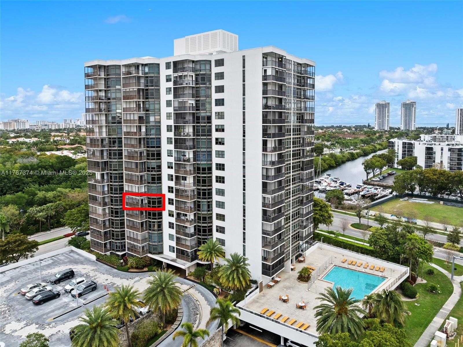Small Image of 3375 NORTH COUNTRY CLUB DR #608, Aventura Number 29