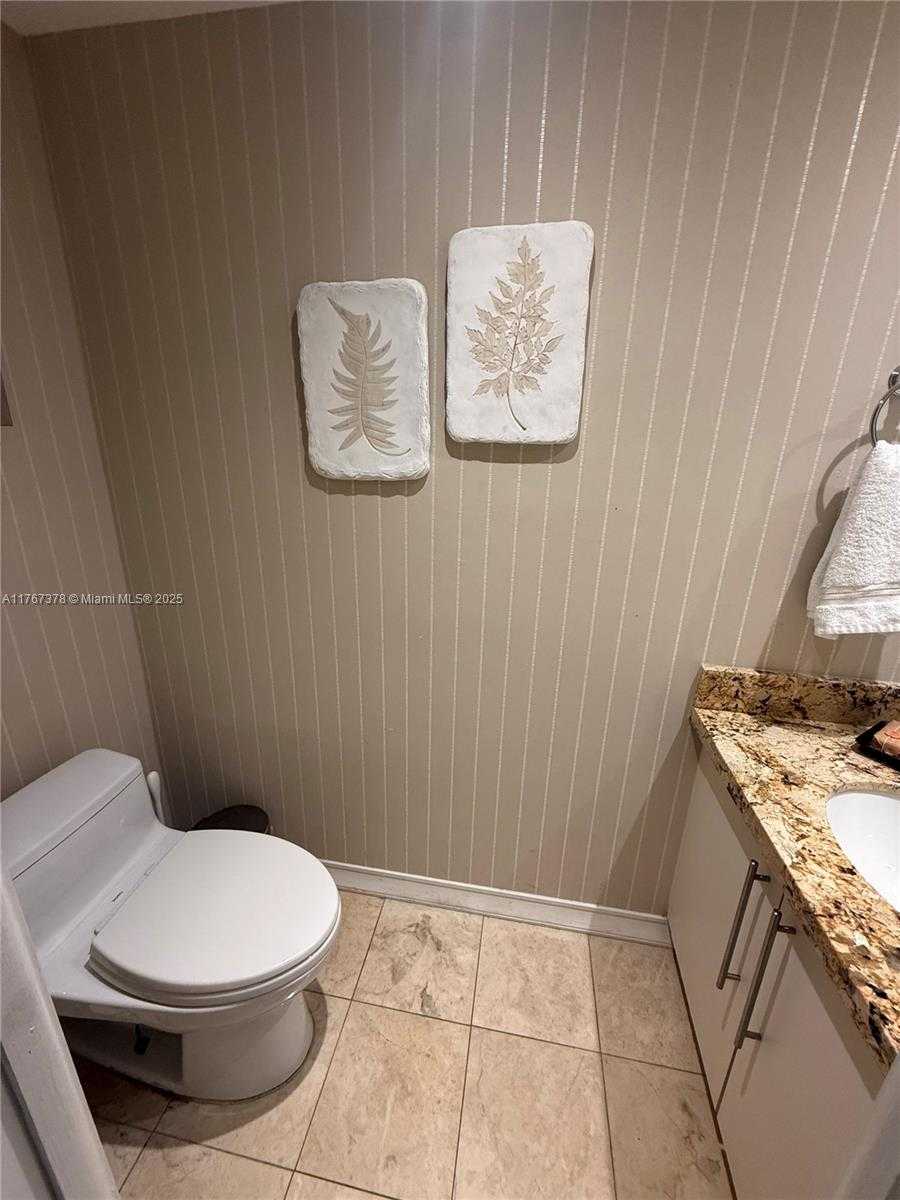 Small Image of 20306 NORTH EAST 34TH CT #39, Aventura Number 25