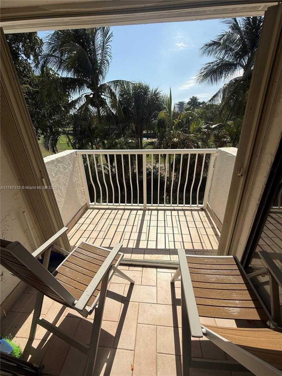 Small Image of 20306 NORTH EAST 34TH CT #39, Aventura Number 37