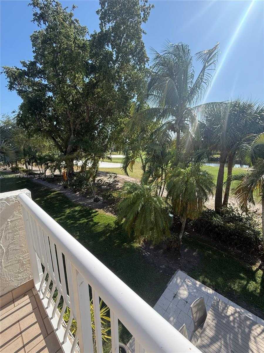 Small Image of 20306 NORTH EAST 34TH CT #39, Aventura Number 38