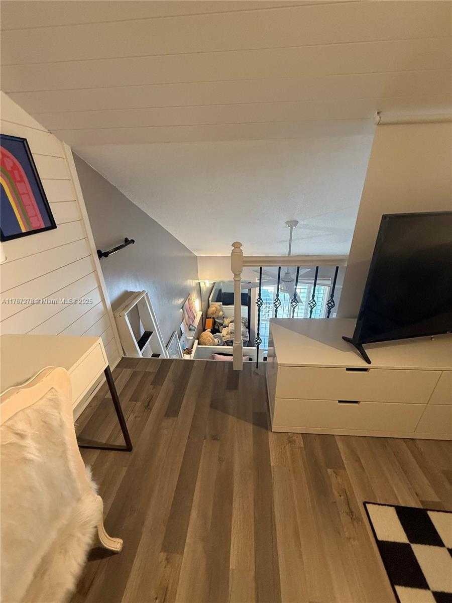 Small Image of 20306 NORTH EAST 34TH CT #39, Aventura Number 47