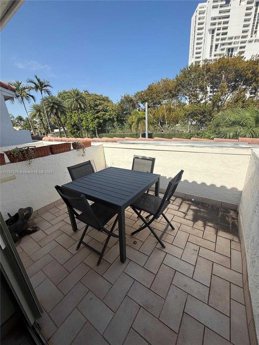 Small Image of 20306 NORTH EAST 34TH CT #39, Aventura Number 52