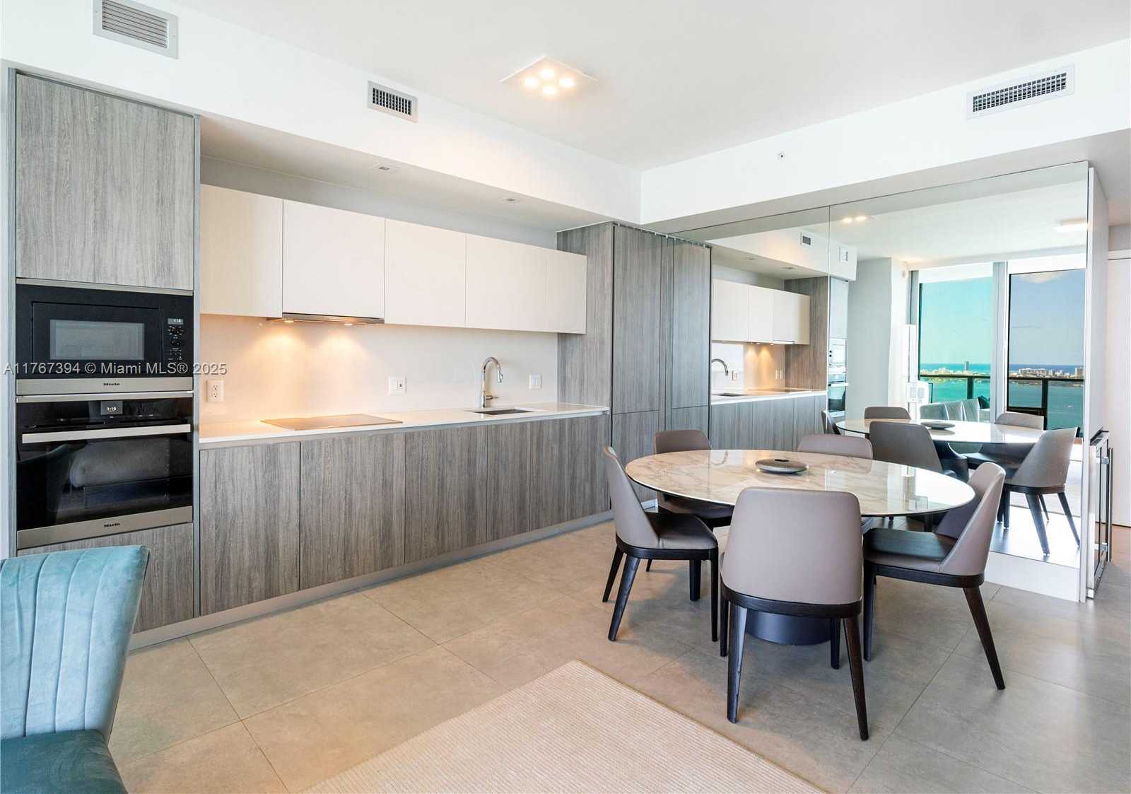 Small Image of 2900 NORTH EAST 7TH AVE #3904, Miami Number 8