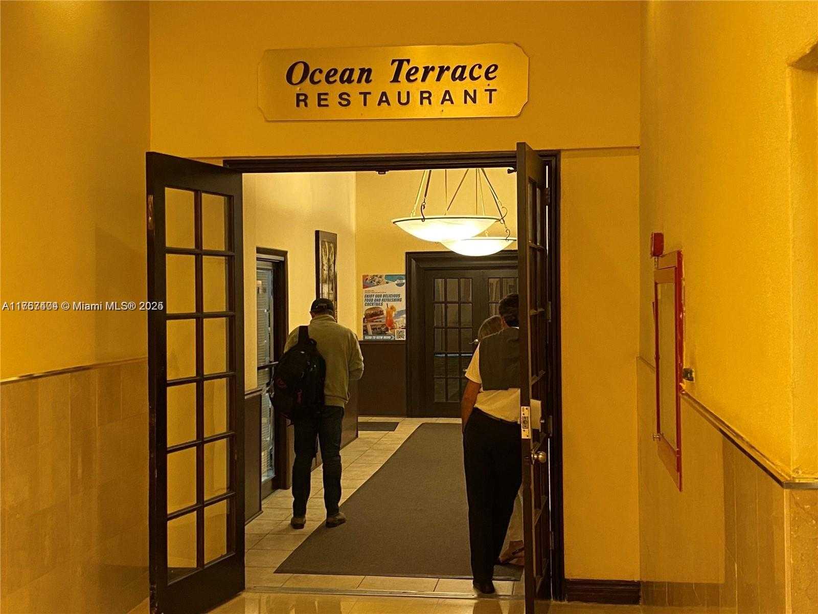 Small Image of 19201 COLLINS AVE #1119, Sunny Isles Beach Number 10