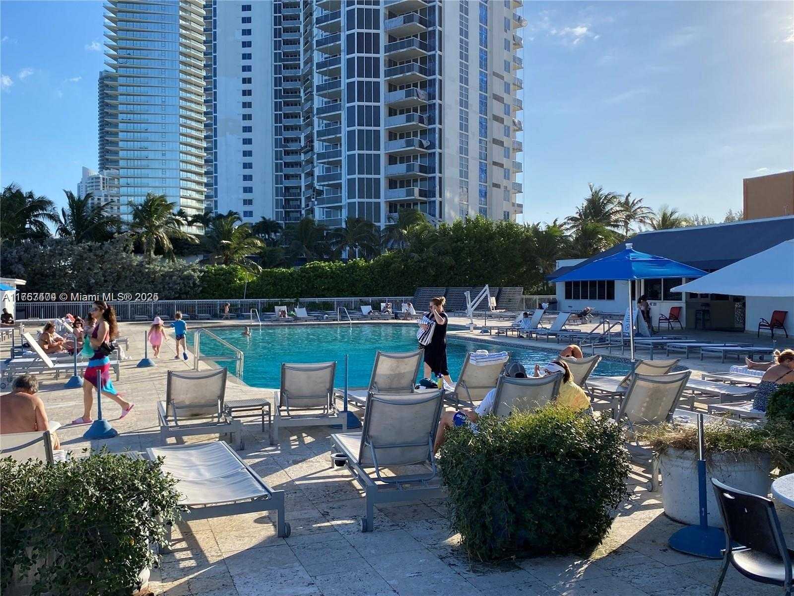 Small Image of 19201 COLLINS AVE #1119, Sunny Isles Beach Number 11