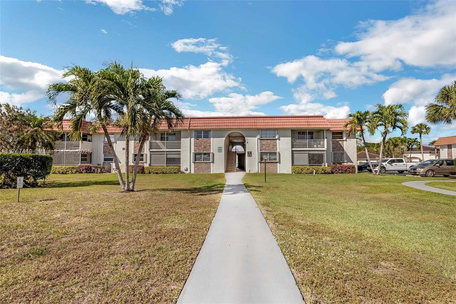 Small Image of 22795 SOUTH WEST 66TH AVE #205, Boca Raton Number 5