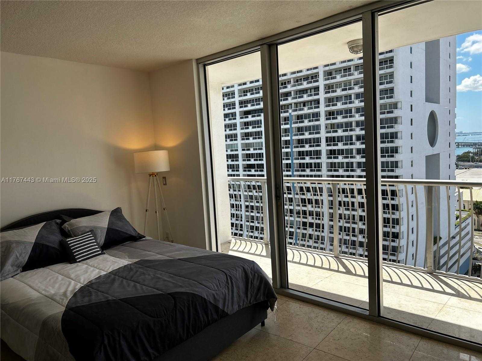 Small Image of 1750 #1808, Miami Number 7