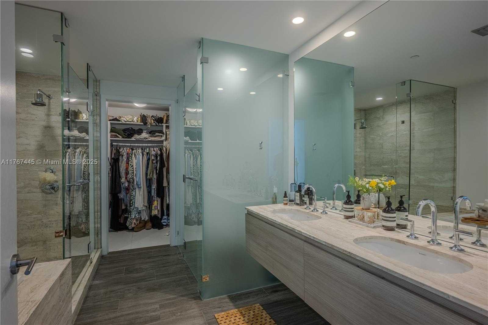 Small Image of 2900 NORTH EAST 7TH AVE #2407, Miami Number 16