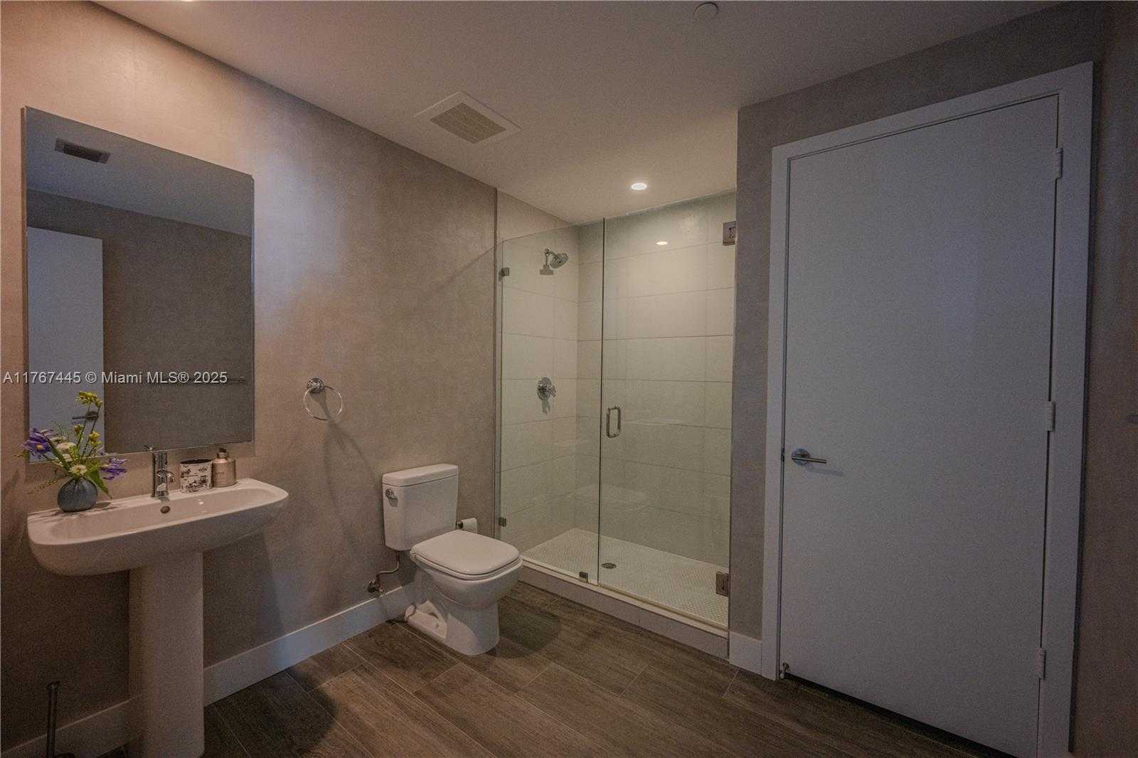 Small Image of 2900 NORTH EAST 7TH AVE #2407, Miami Number 18