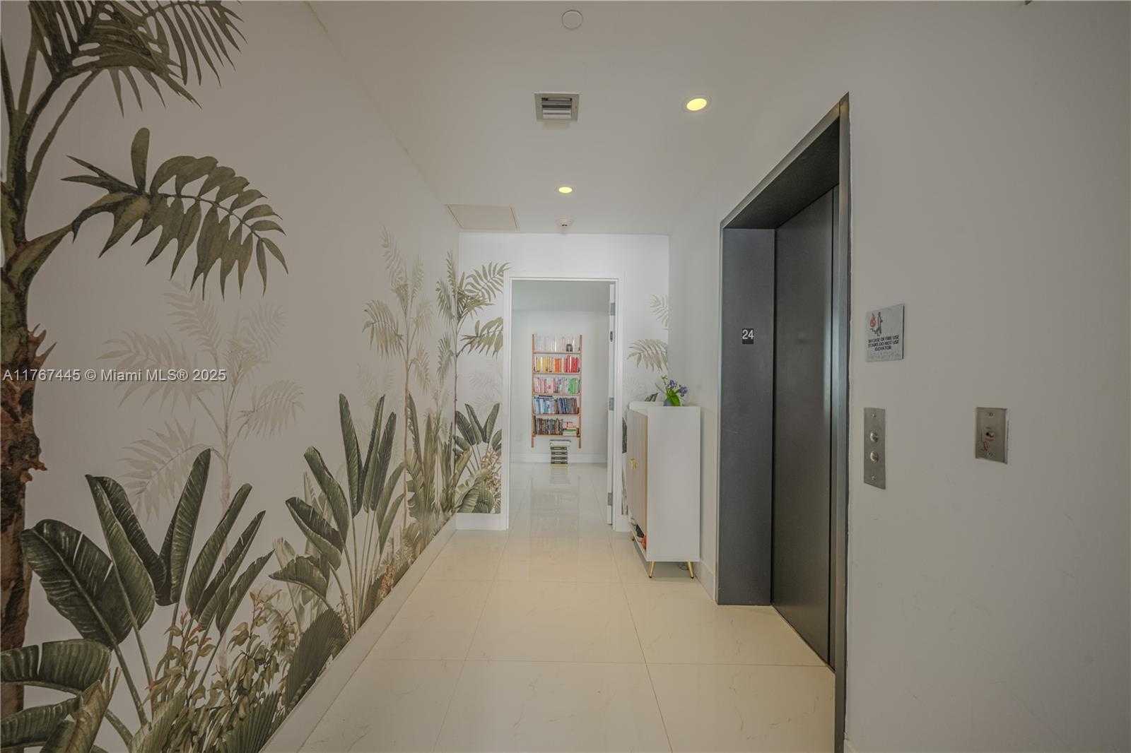 Small Image of 2900 NORTH EAST 7TH AVE #2407, Miami Number 19