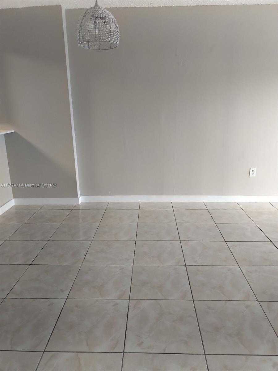 Small Image of 16465 NORTH EAST 22ND AVE #114, North Miami Beach Number 7