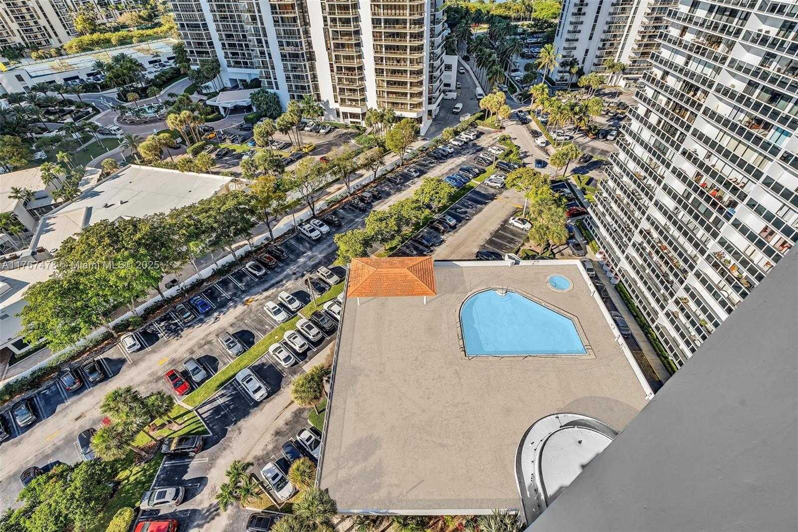 Small Image of 20515 EAST COUNTRY CLUB DR #1848, Aventura Number 28