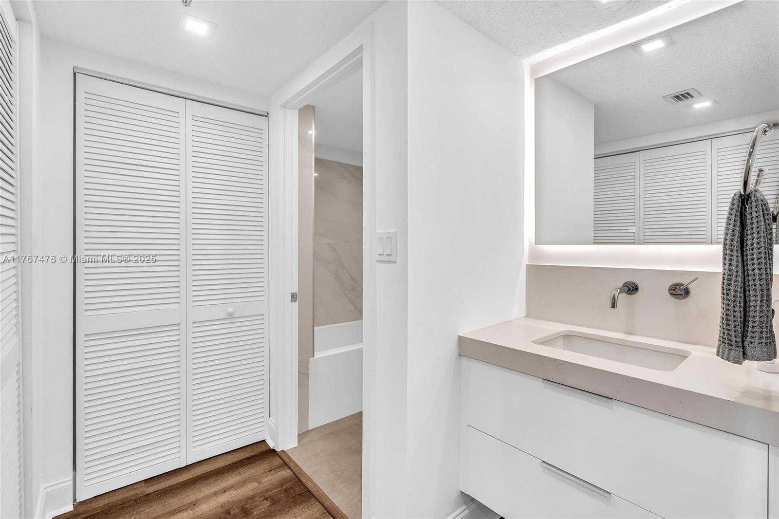 Small Image of 20515 EAST COUNTRY CLUB DR #1848, Aventura Number 38