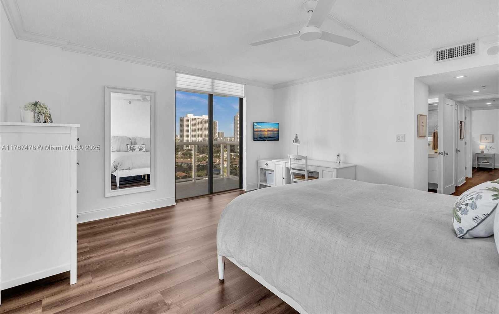 Small Image of 20515 EAST COUNTRY CLUB DR #1848, Aventura Number 43
